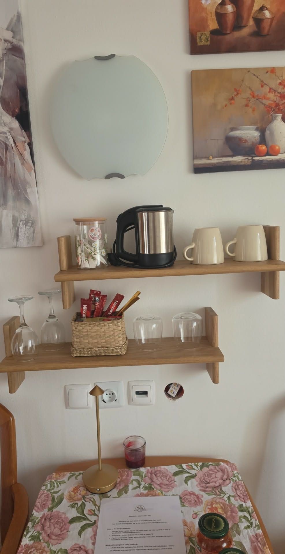 Corner 112 – Cozy Nook Stays (3)